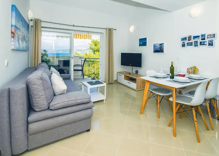 One-bedroom In 아파트 *